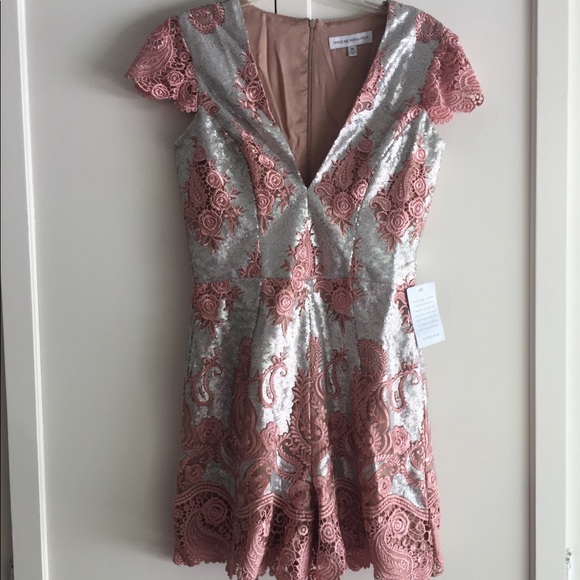 Sequin & Lace Romper - Picture 5 of 6